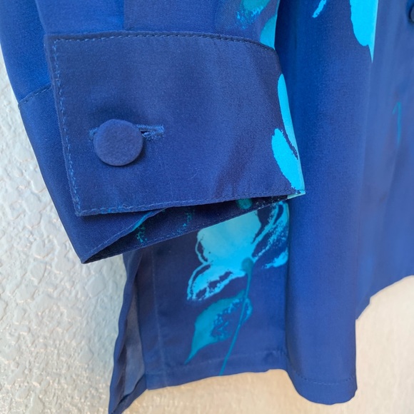 Vintage Liz Baker Long Button Down Blouse - Picture 4 of 8